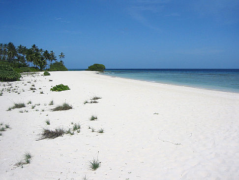 Der weiße Sandstrand Fotos