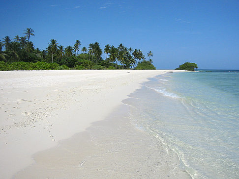 Foto Der weiße Sandstrand