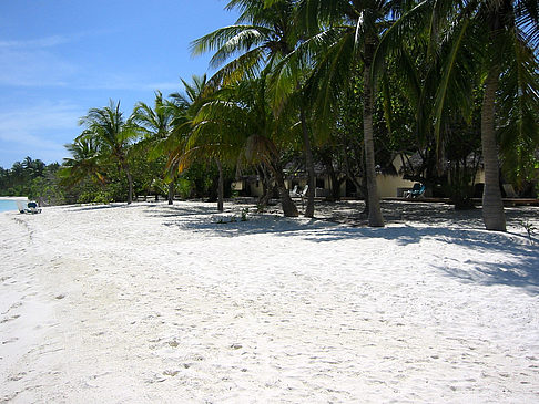 Foto Der weiße Sandstrand