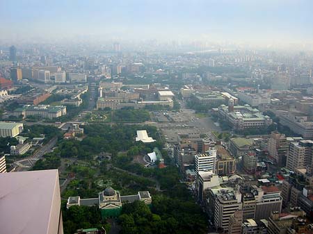 Blick vom Taipeh Tower